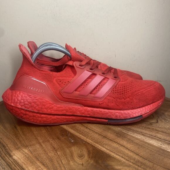 Adidas Ultraboost 21 Vivid Red Mens Triple Red Size 9.5 Running Shoes FZ1922 - Picture 1 of 11